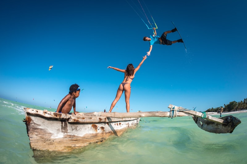 Kitesurfing on Paje Beach | Photo credits: Surfertoday.com