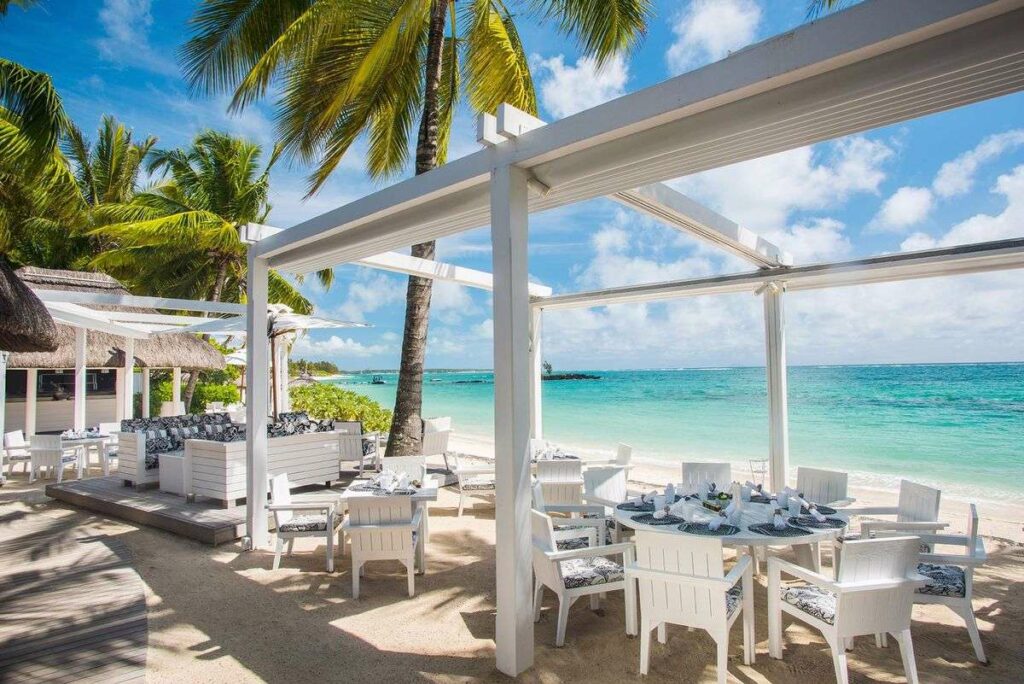 Sea side seating at Belle Mare Beach | Photo credit: Constance Belle Mare