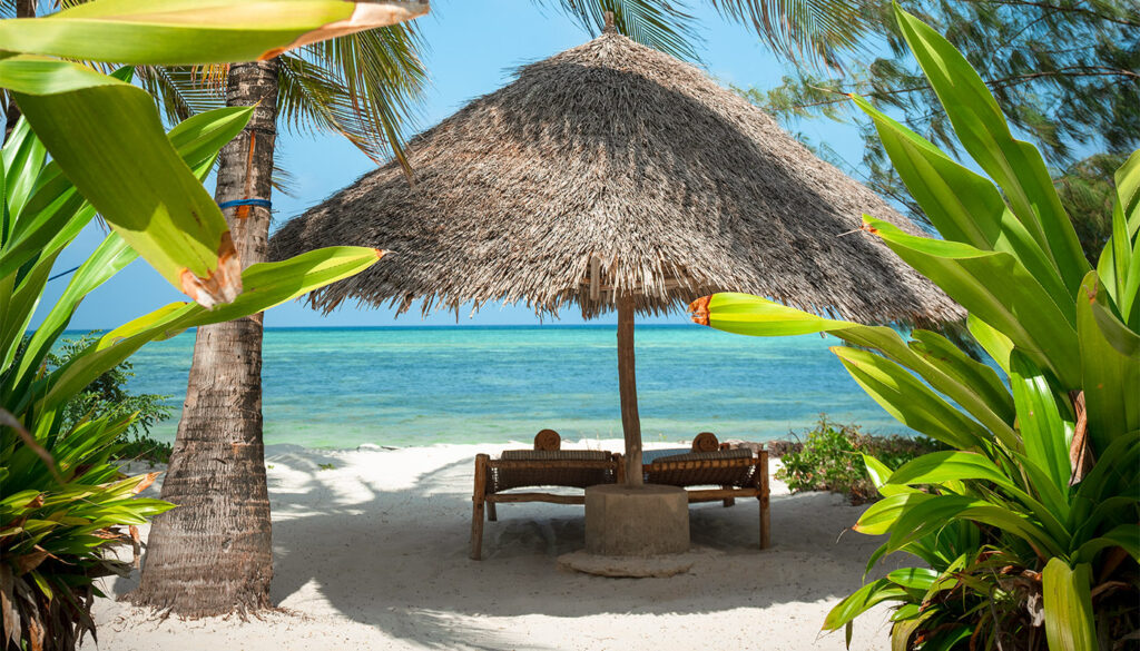 Relaxing day underneath shade in Zanzibar | Photo credit: Xanadu Villas