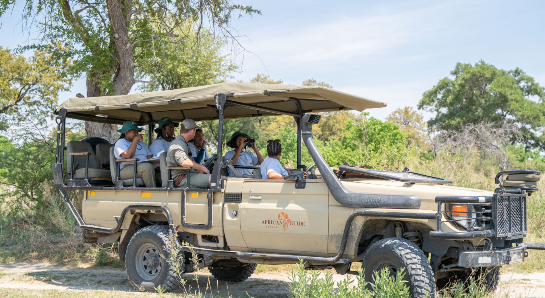 Safari & Women Empowerment (10 days) – Discover Africa