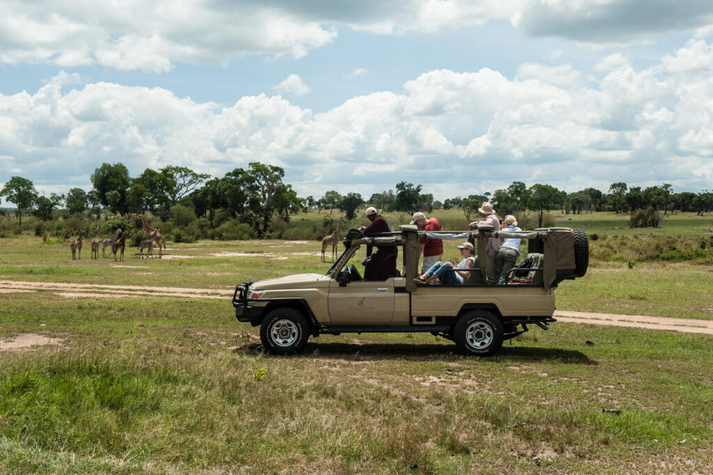 Game drive in the Serengeti National Park | Photo credits: Serian's Serengeti Lamai