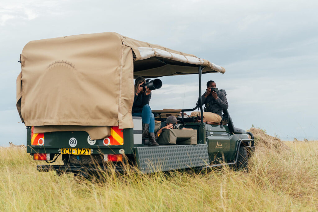 Narimi Plains Photographic Vehicle | Photo Credits - Namiri Plains Camp